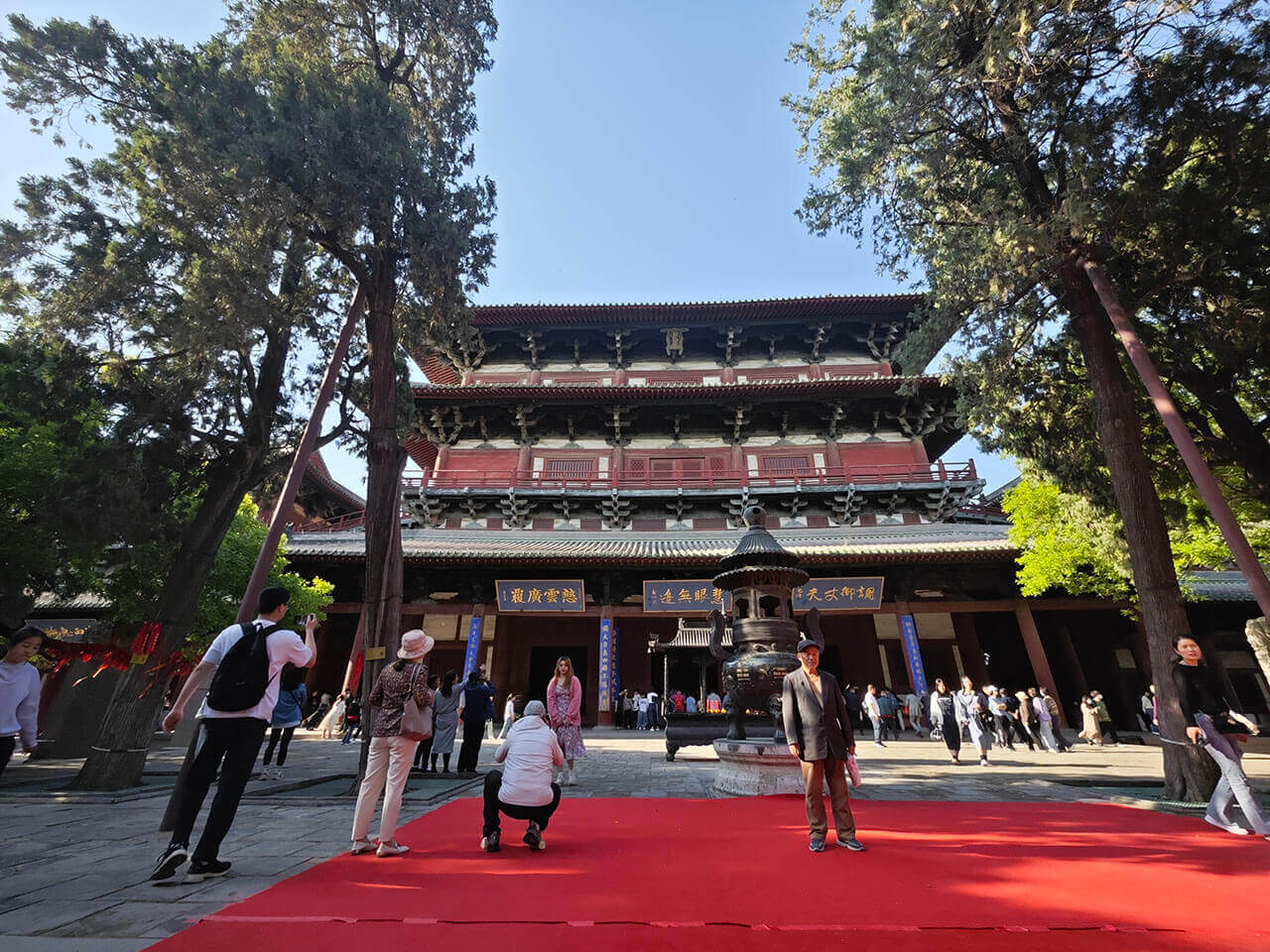 隆兴寺