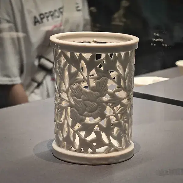 瓷器