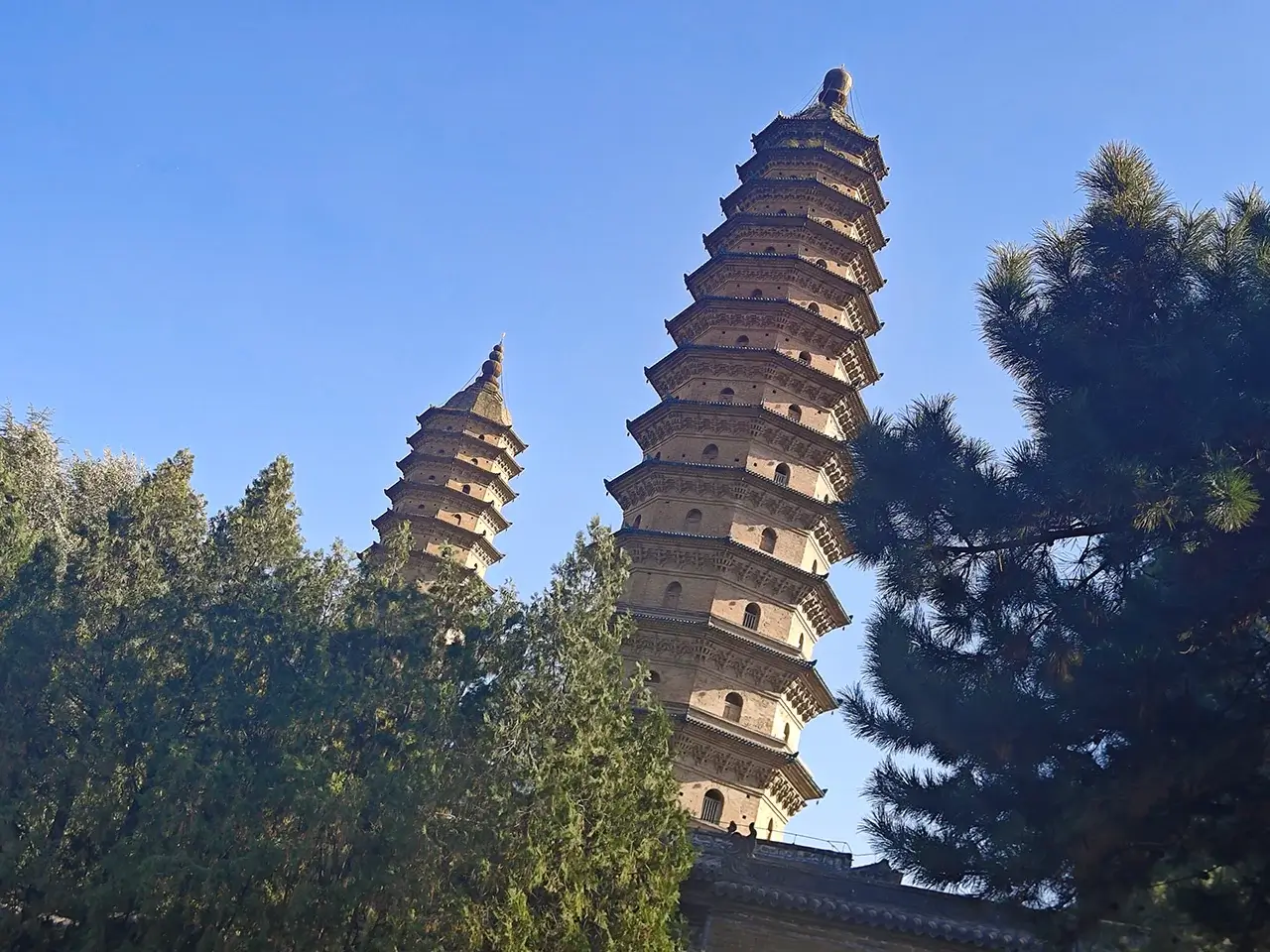 双塔公园 · 核心