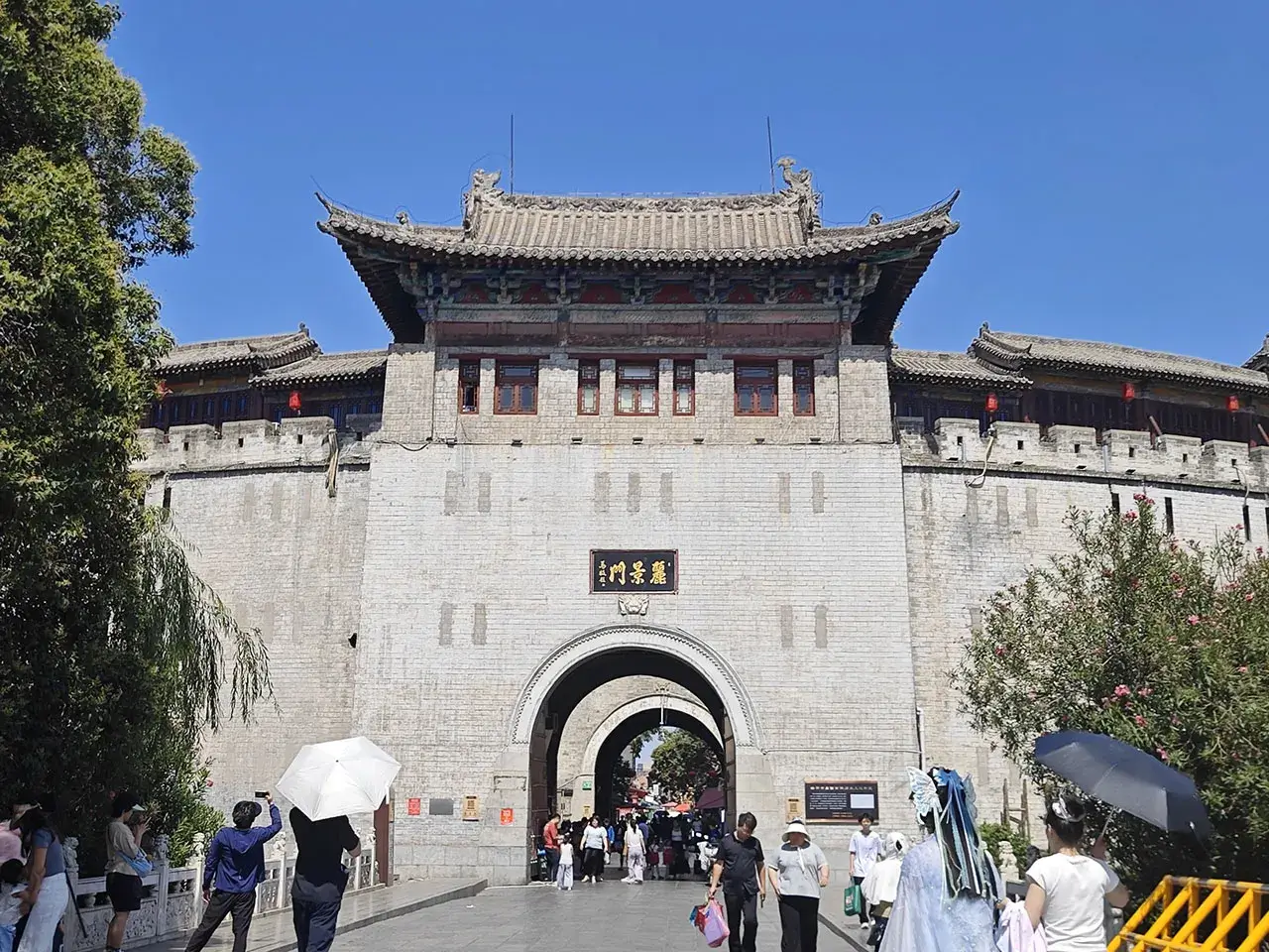 丽景门