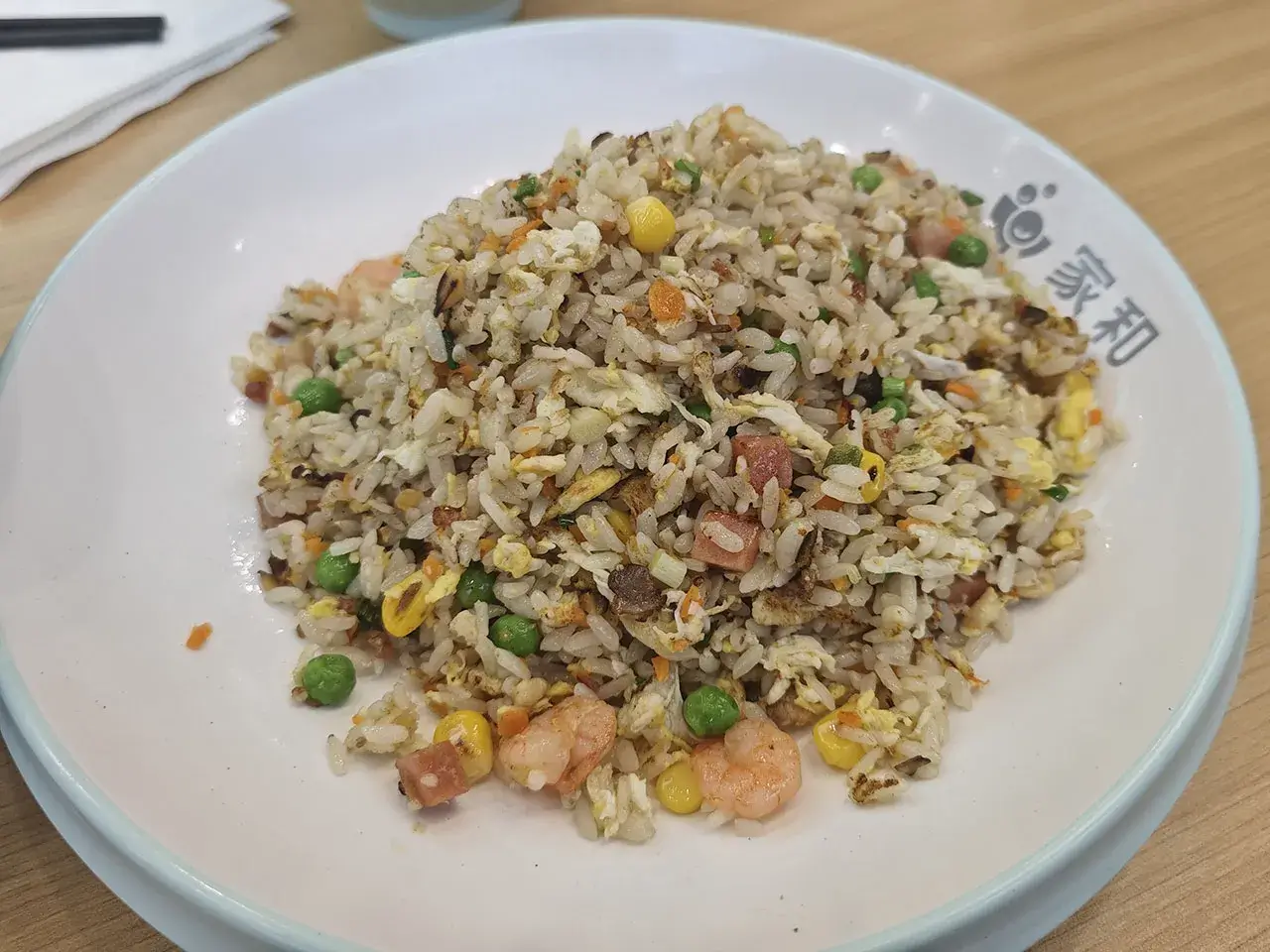 吃个饭就撤！