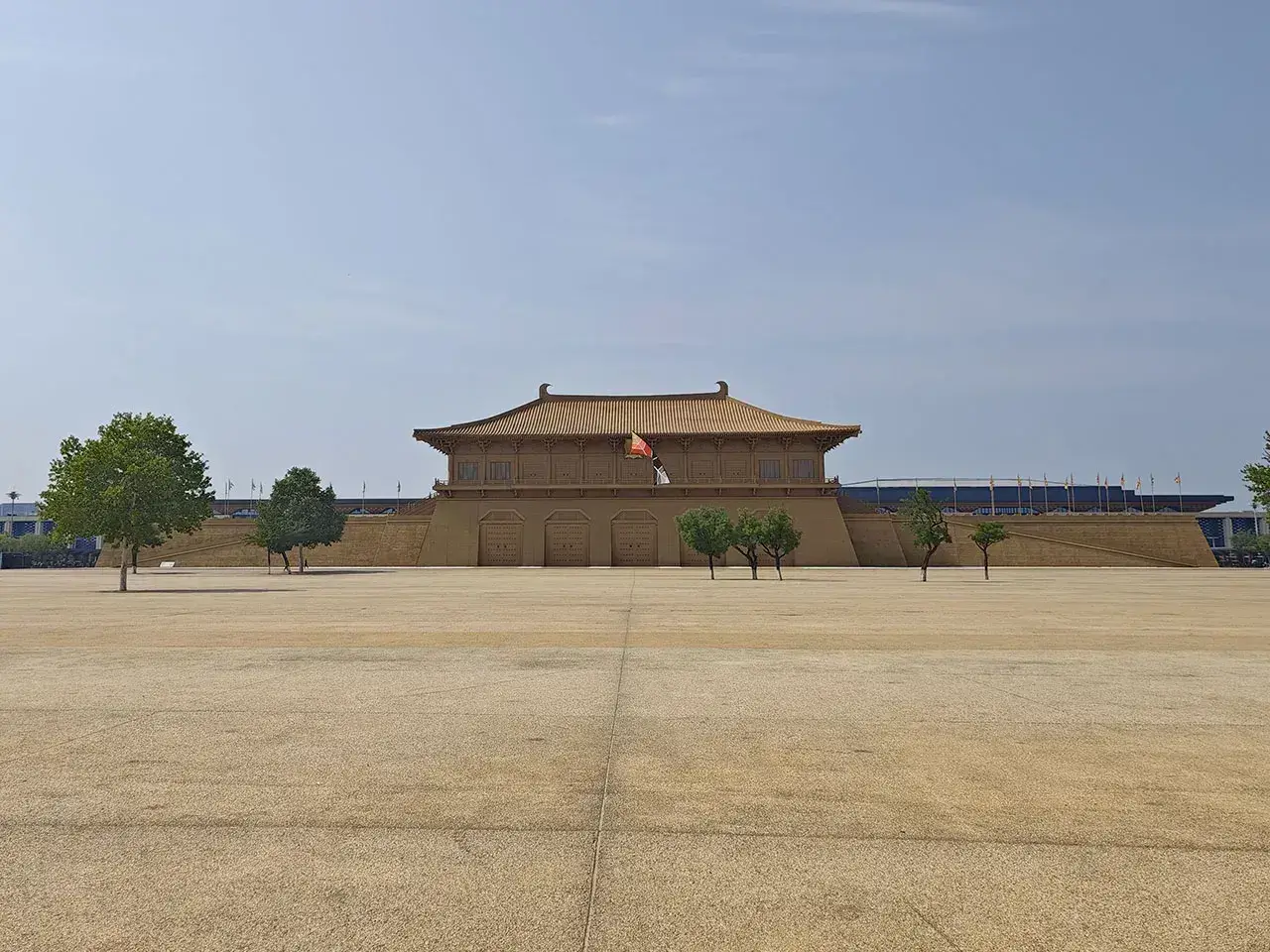 进宫！