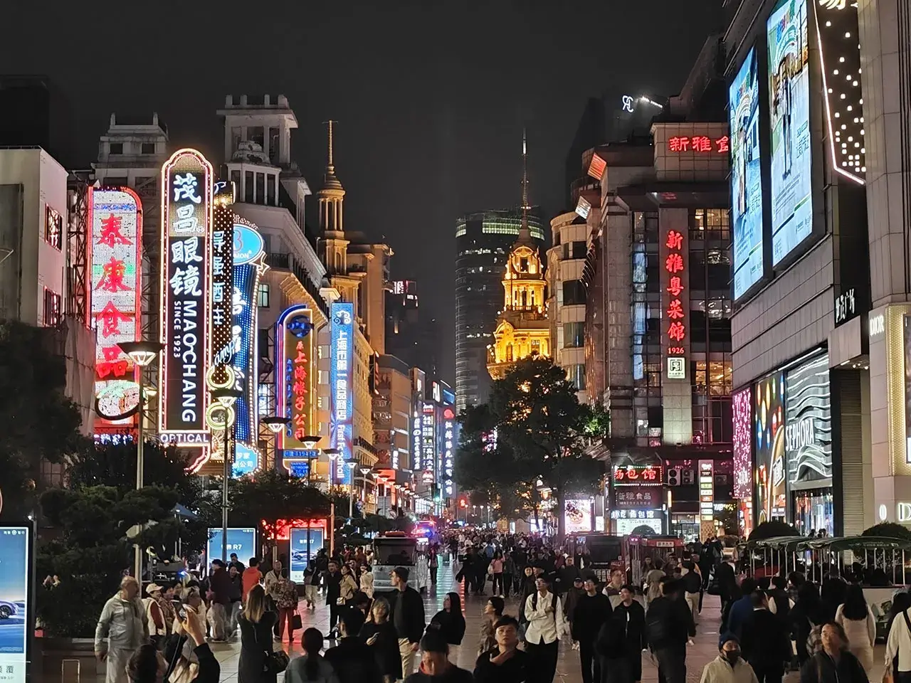 有点像江汉路