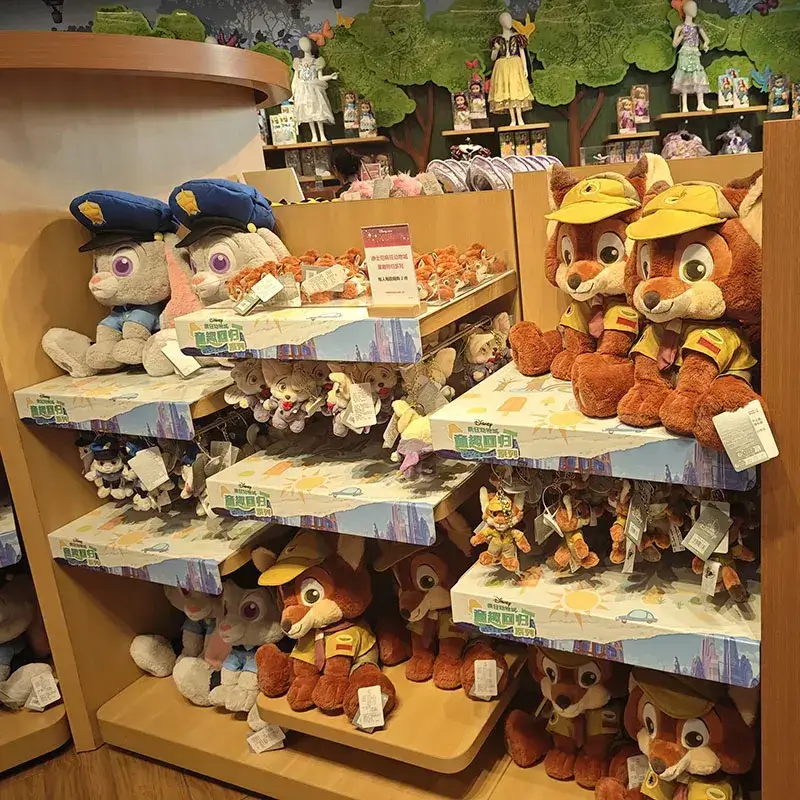 各色玩具