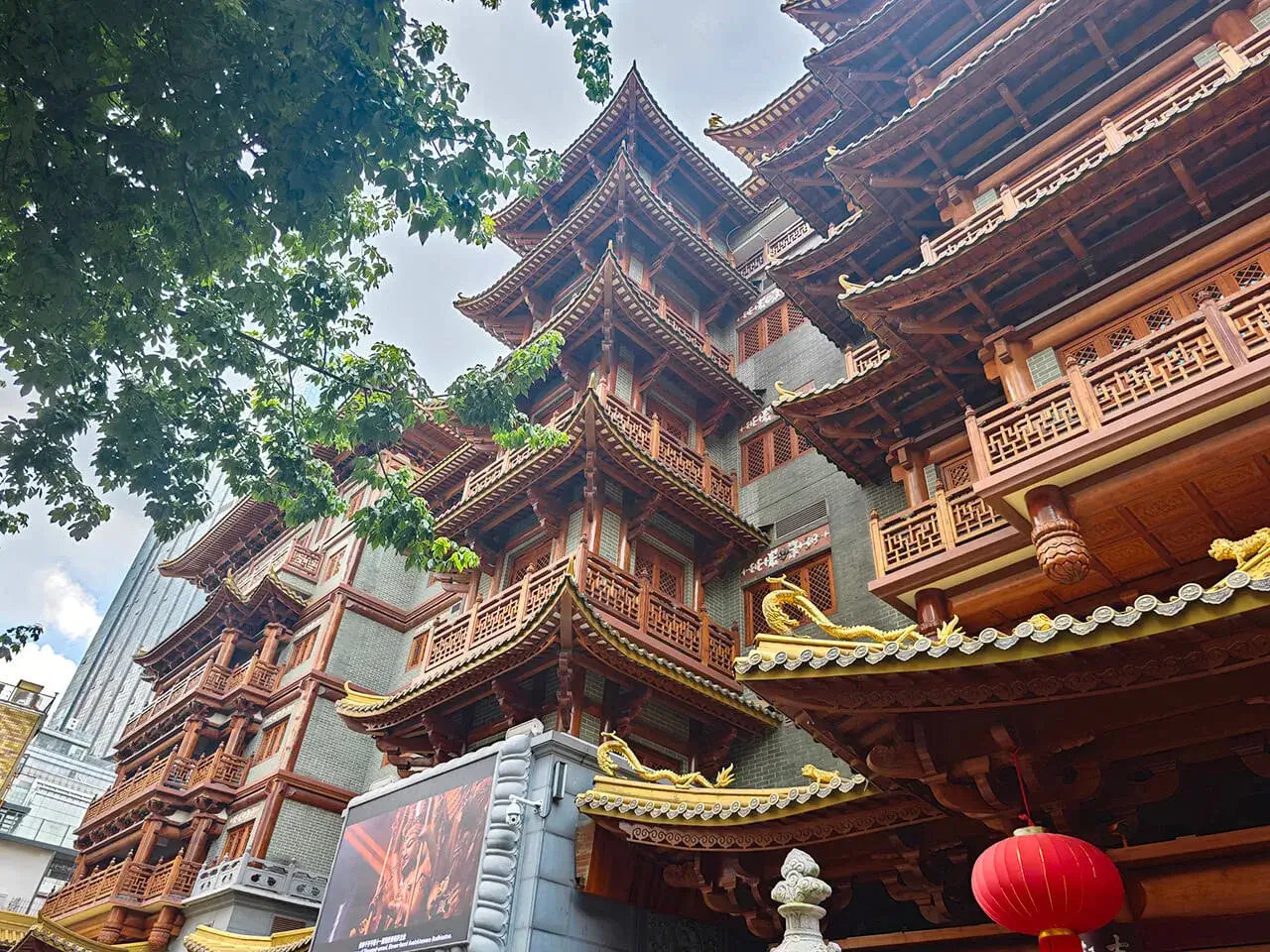 这就是大佛寺！
