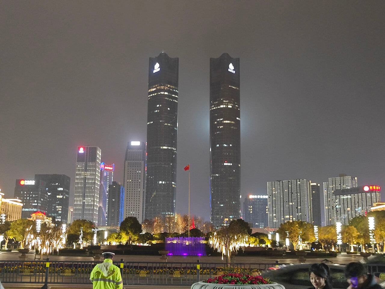 绿地双子塔